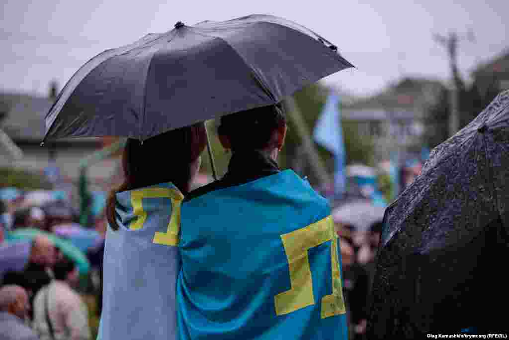 Crimean Tatar people mourning rally on May 18 in Simferopol 