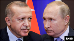 Recep Tayyib Erdoğan (solda) və Vladimir Putin