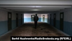 «Подземный тупик»: как в Киеве создают арт-объект в поддержку крымских политзаключенных (фотогалерея) 