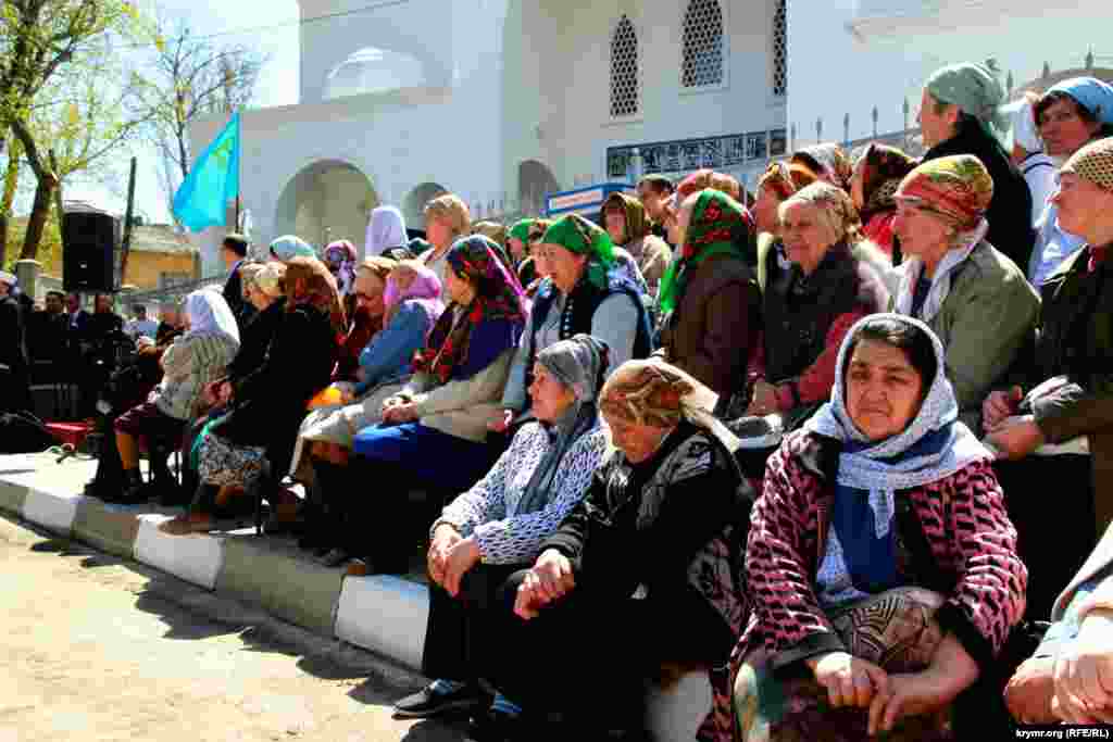 В Белогорске открыли мечеть Джума-Джами, 24 апреля 2015 года